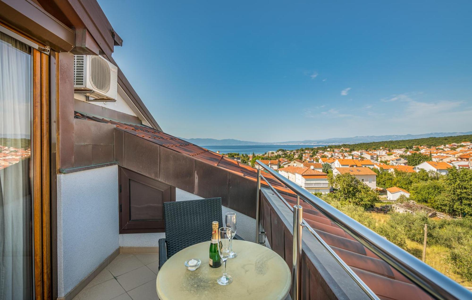 מאלינסקה Apartments Kvarner מראה חיצוני תמונה