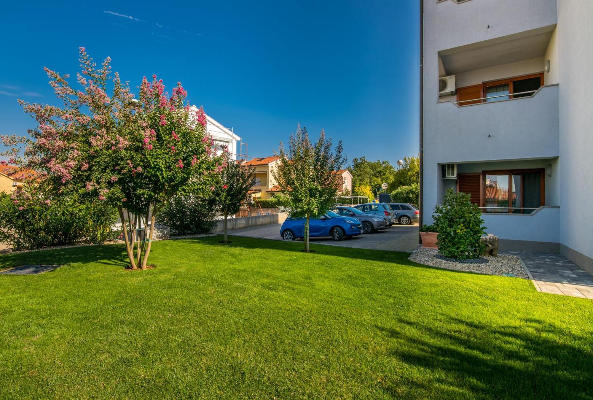 מאלינסקה Apartments Kvarner מראה חיצוני תמונה