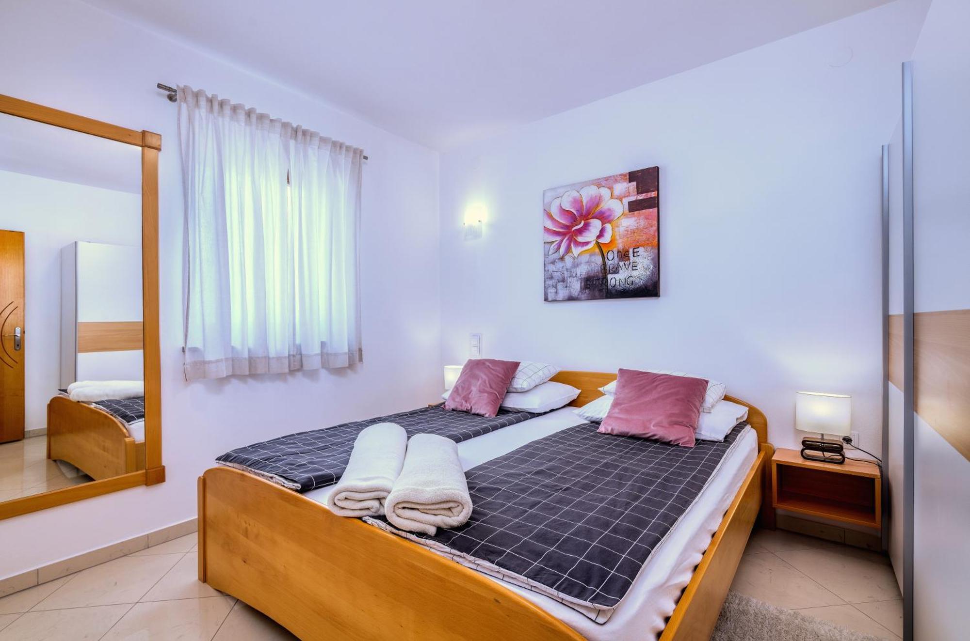 מאלינסקה Apartments Kvarner מראה חיצוני תמונה