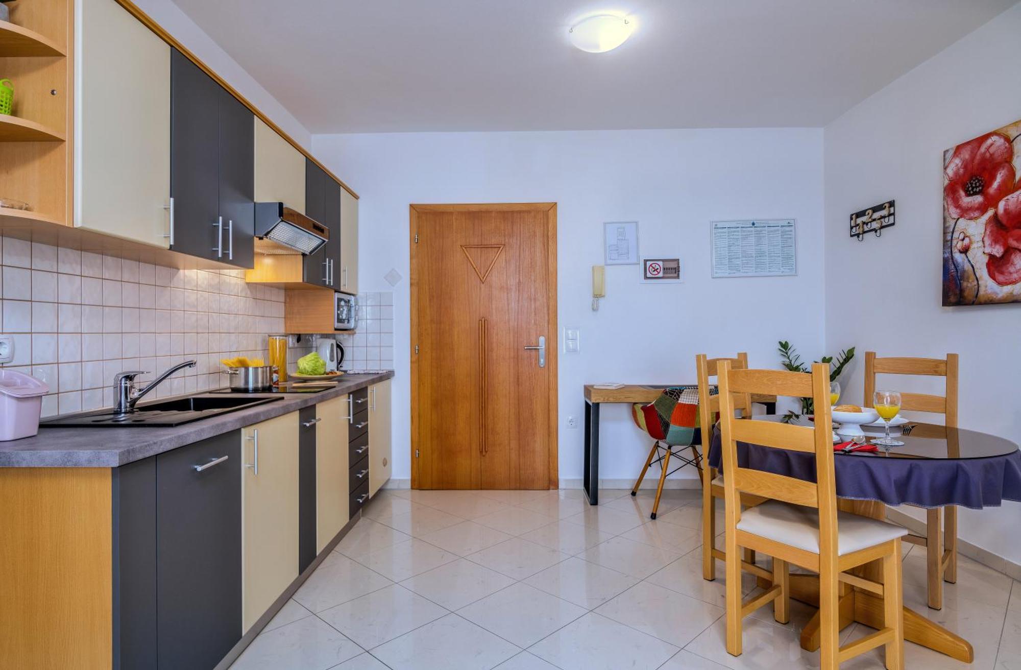 מאלינסקה Apartments Kvarner מראה חיצוני תמונה